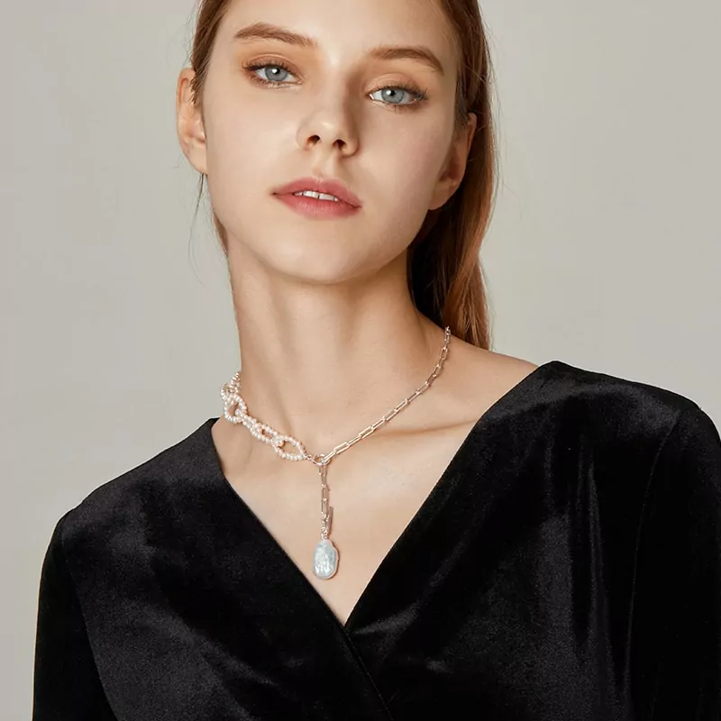 On Trend Freshwater Pearl Chain Necklace