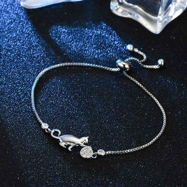 stunning silver crystal cat and ball charm bracelet