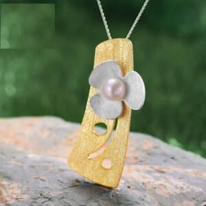 pearl Flower Pendant