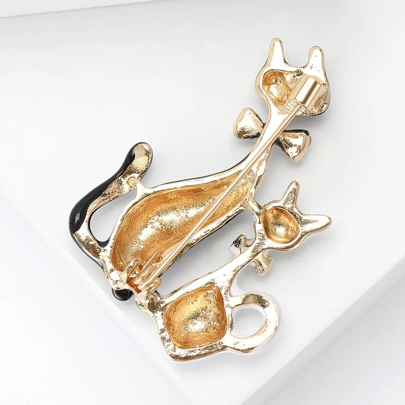 Lovely Two Cats Brooches For Women Unisex 2-color Wear Bowknot Pets Animal Party Casual Brooch Pins Gifts
