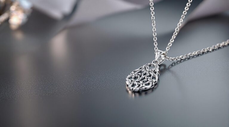 silver chain pendant necklace
